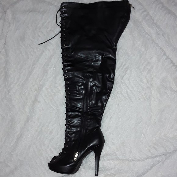 Free Reign Blk Vegan Wide Calf Lace-up Heel Boots - Picture 7 of 9